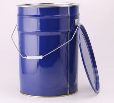 Bouteilles rondes résistantes aux produits chimiques personnalisables avec poignées et couvercles métalliques