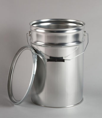 Des seaux en fer blanc personnalisables avec une surface lisse, une impression personnalisée et des couvertures de couronne