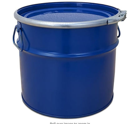 Un seau en fer blanc de 18 litres avec couvercle et anneau de serrage